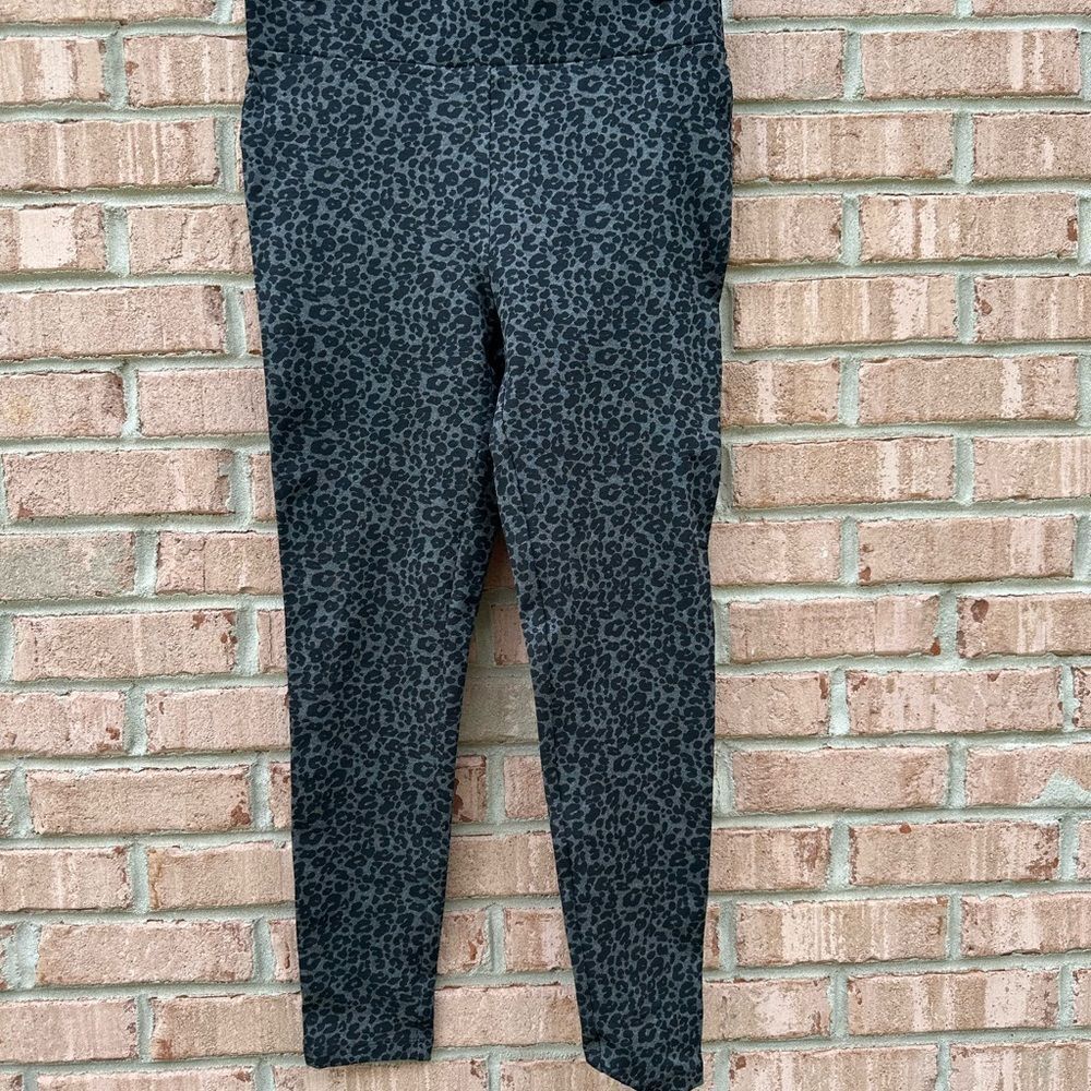 LOFT Leopard Print Leggings